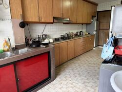 Blk 211 Bukit Batok Street 21 (Bukit Batok), HDB 4 Rooms #537549131